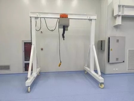 High Durability IP54 Pharma Clean Room Cranes Dustproof 1 Year Warranty