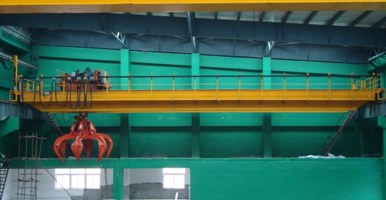 High Strength Industrial Grabbing Crane 1000kg Operated Remotely