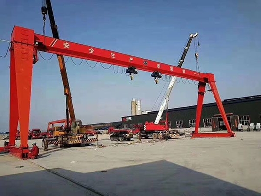 High Durability Electric Overhead And Gantry Crane For Cargo Lifting